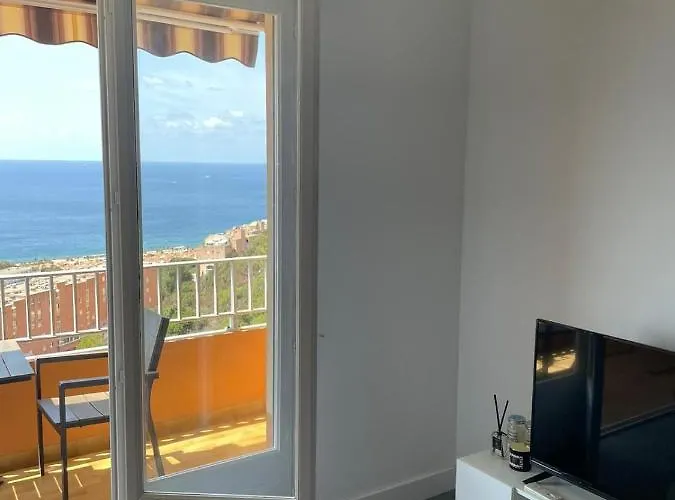 Splendide Vue Dans Ce ! Αζάτσιο